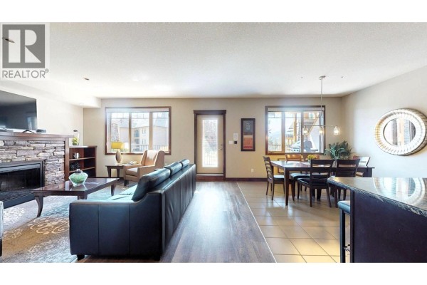 Foyer - 700 Bighorn Boulevard Unit# 713 E, Radium Hot Springs, BC V0B1M0 Photo 2