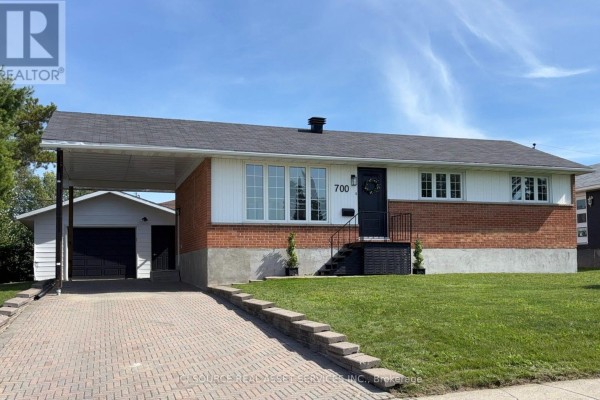 700 University Street, Timmins