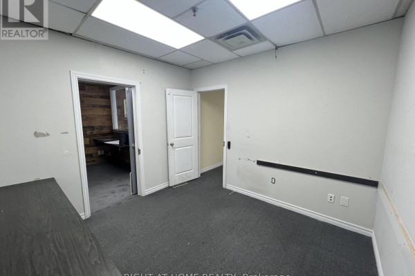 7007 Islington Avenue, Vaughan, ON L4L1V8 Photo 4