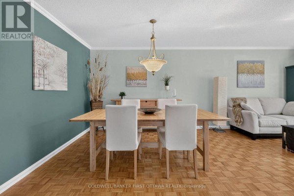 Living room - 7007 Notre Dame Street N, Ottawa, ON K1C1H8 Photo 4