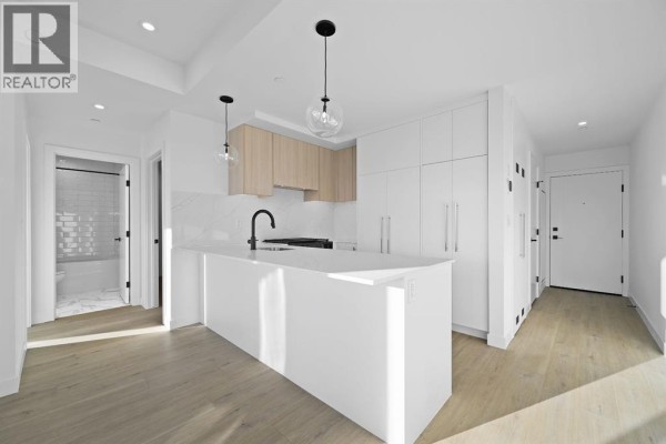 4pc Bathroom - 701, 8375 Broadcast Avenue Sw, Calgary, AB T3H6L3 Photo 4