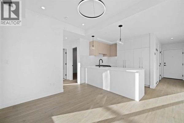 Bedroom - 701, 8375 Broadcast Avenue Sw, Calgary, AB T3H6L3 Photo 5