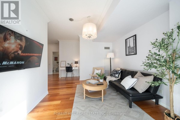Dining room - 701 - 115 Richmond Street E, Toronto, ON M5C3H6 Photo 3