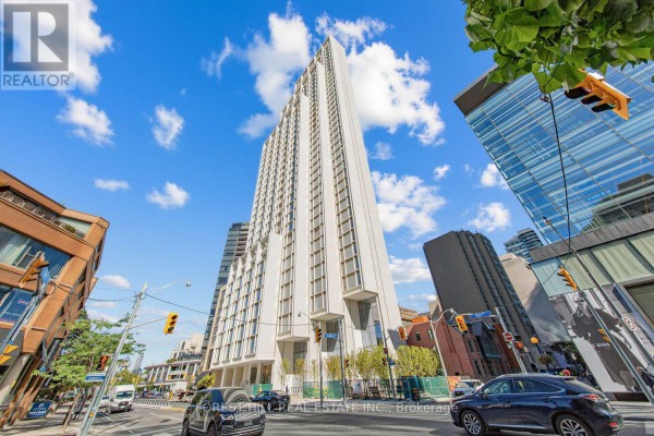 701 - 1315 Bay Street, Toronto