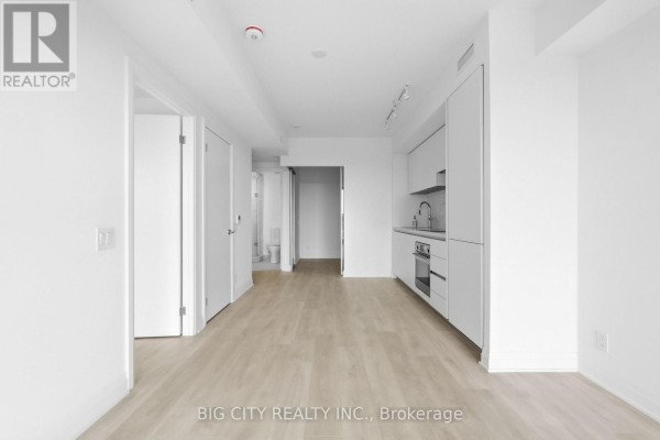 701 - 25 Frederick Todd Way, Toronto, ON M4G0E8 Photo 4