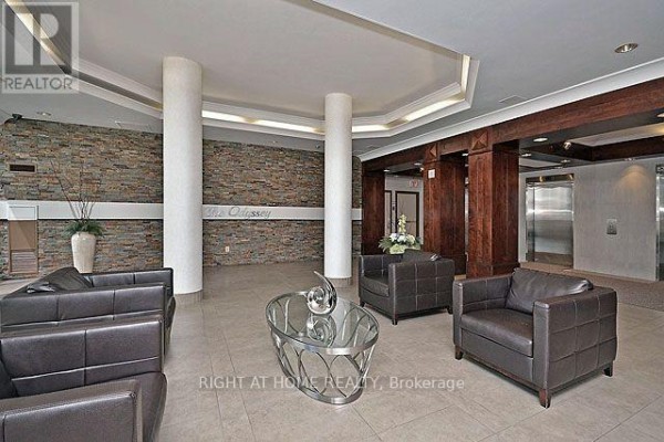 701 - 250 Webb Drive, Mississauga, ON, photo 2