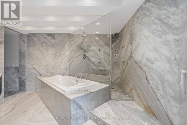 701 - 3 Mcalpine Street, Toronto, ON, photo 3