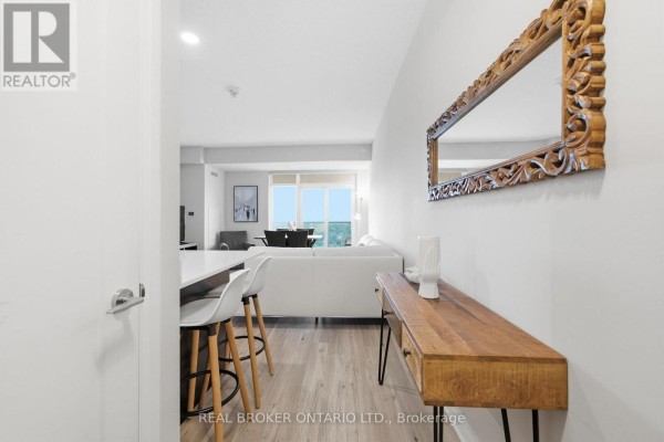 701 - 3220 Sheppard Avenue E, Toronto, ON M1T0B7 Photo 5