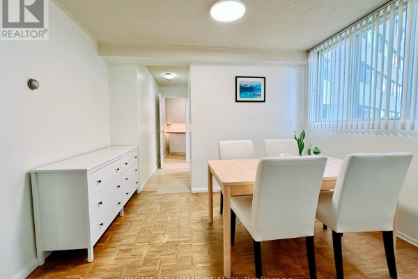 Bedroom 2 - 701 - 3700 Kaneff Crescent, Mississauga, ON L5A4B8 Photo 5