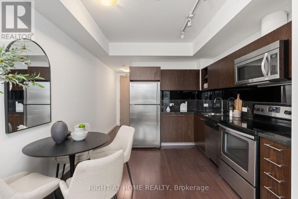 Den - 701 - 390 Cherry Street, Toronto, ON M5A0E2 Photo 4