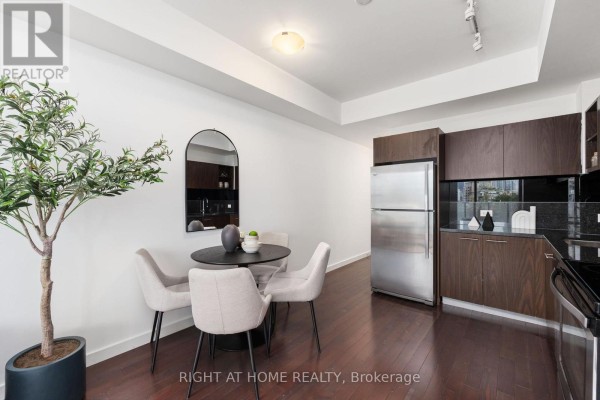 Primary Bedroom - 701 - 390 Cherry Street, Toronto, ON M5A0E2 Photo 5