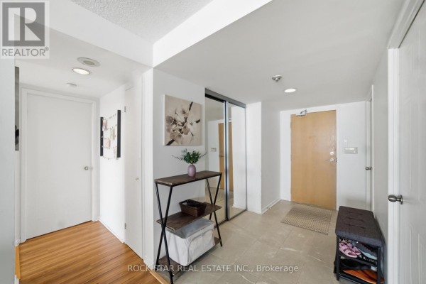 Bedroom - 701 - 5 Kenneth Avenue, Toronto, ON M2N6M7 Photo 4