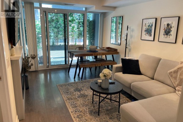 Den - 701 - 525 Adelaide Street W, Toronto, ON M5V1T4 Photo 5