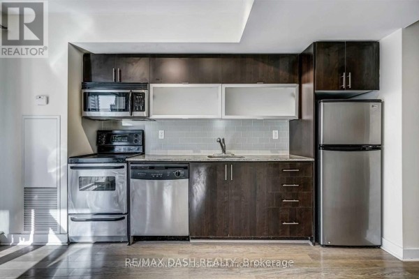 701 - 80 Western Battery Road, Toronto, ON M6K3S1 Photo 4