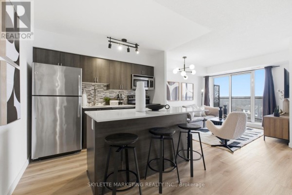 701 - 801 Sheppard Avenue W, Toronto, ON, photo 3