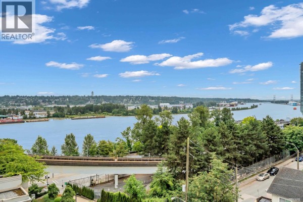 701 31 Elliot Street, New Westminster, BC V3L5C9 Photo 2