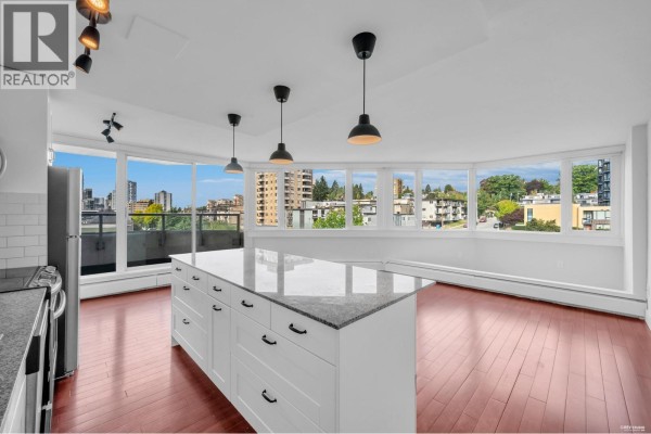 701 31 Elliot Street, New Westminster, BC V3L5C9 Photo 5