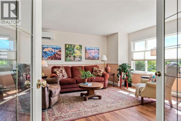 Ensuite - 701 Ermineskin Ave, Parksville, BC V9P2L4 Photo 4