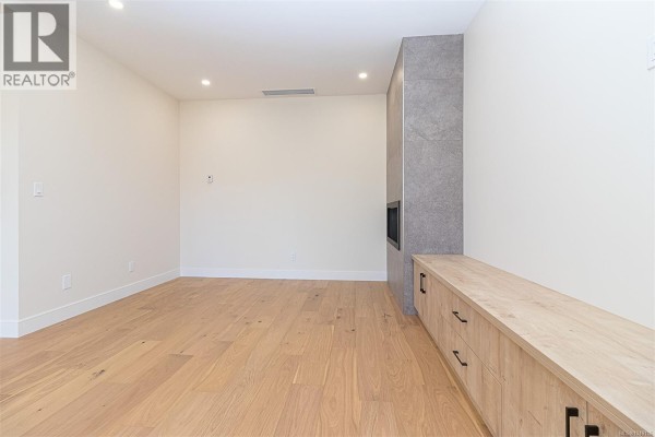 Bathroom - 701 Madrona Pl, Langford, BC V9B6C6 Photo 5