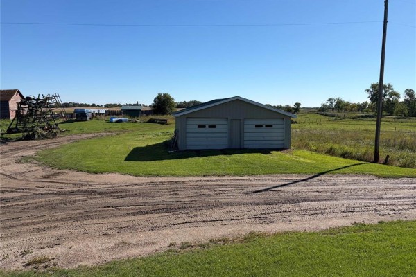 70147 74n Road N, Elkhorn, MB R0M0N0 Photo 4