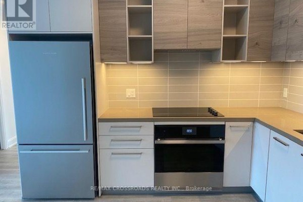 Kitchen - 702 - 12 Gandhi Lane, Markham, ON L3T0G8 Photo 4