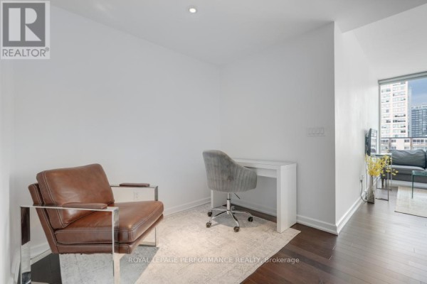 702 - 300 Lisgar Street, Ottawa, ON K2P0E2 Photo 5