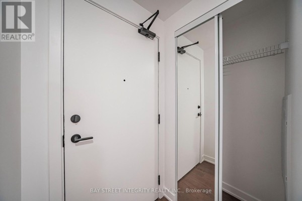 Primary Bedroom - 702 - 91 Montclair Avenue, Toronto, ON M5P0B1 Photo 4