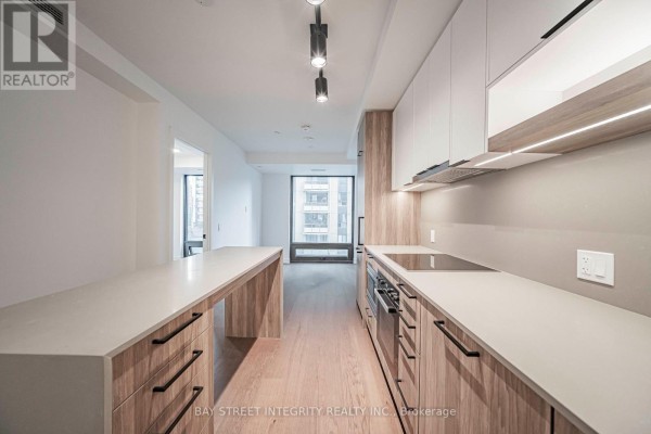Bedroom 2 - 702 - 91 Montclair Avenue, Toronto, ON M5P0B1 Photo 5