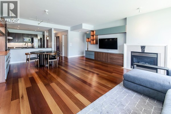 702 1383 Marinaside Crescent, Vancouver, BC V6Z2W9 Photo 2