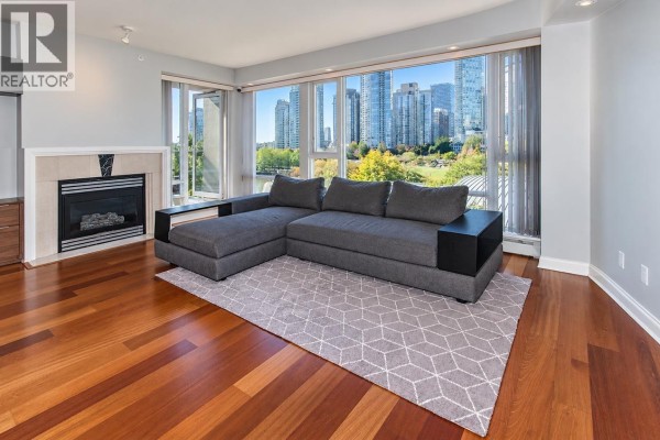 702 1383 Marinaside Crescent, Vancouver, BC V6Z2W9 Photo 3