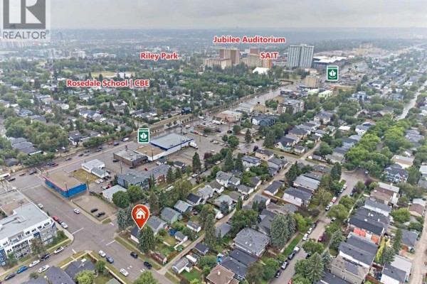 4pc Bathroom - 702 17 Avenue Nw, Calgary, AB T2M0N7 Photo 2