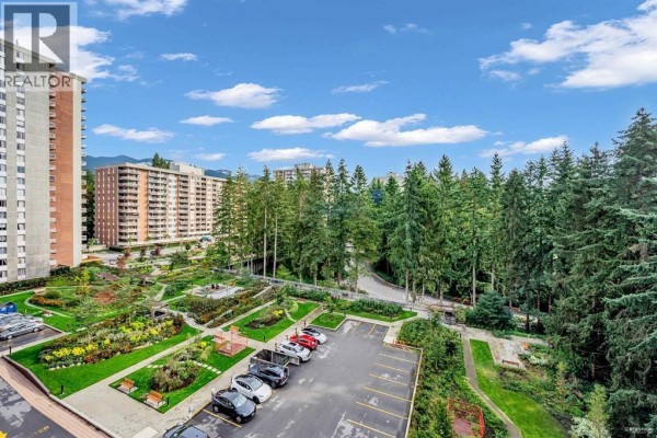 702 2024 Fullerton Avenue, North Vancouver, BC V7P3G4 Photo 4