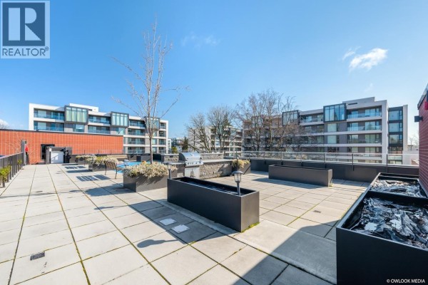 702 7128 Adera Street, Vancouver, BC V6P0H6 Photo 3