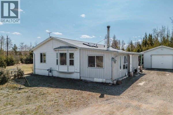 7028 N Netherland Road, Lone Butte, BC V0K1X3 Photo 4