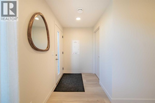 702b, 164 Arbour Lake Court Nw, Calgary, AB, photo 2