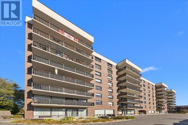703 - 1190 Richmond Road, Ottawa, ON K2B8J3 Photo 3