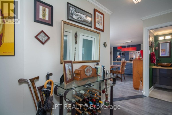 Dining room - 703 - 40 Arthur Street, Ottawa, ON K1R7T5 Photo 3