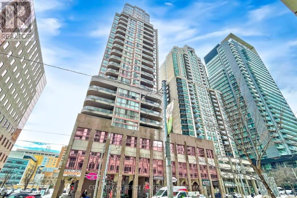 Bedroom - 703 - 736 Bay Street, Toronto, ON M5G2M4 Photo 4