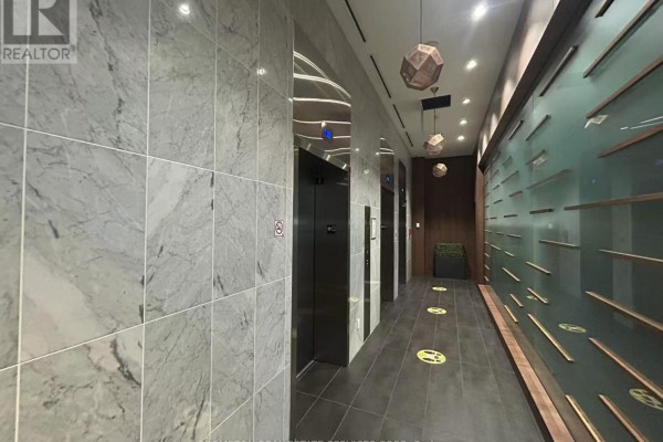 703 - 80 Queens Wharf Road, Toronto, ON M5V0J3 Photo 4