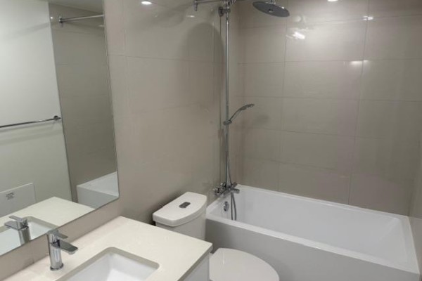 703 13675 107a Avenue, Surrey, BC V3T0X2 Photo 3
