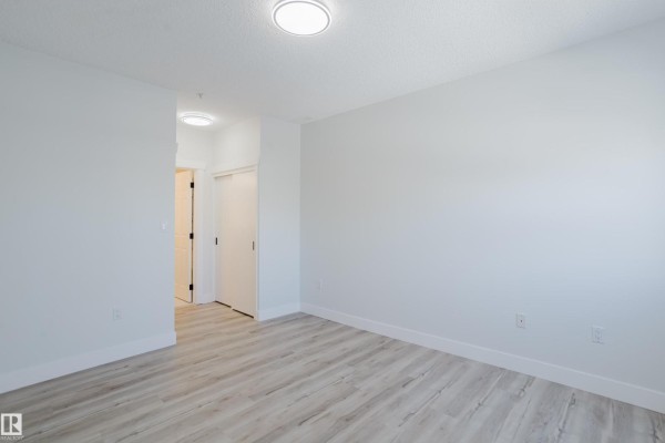 Bedroom 2 - #703 9919 105 St Nw, Edmonton, AB T5K1B1 Photo 5
