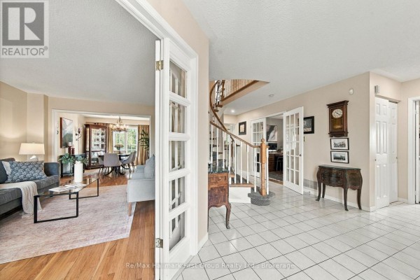 Dining room - 703 Carlisle Street, Cobourg, ON K9A5E4 Photo 5