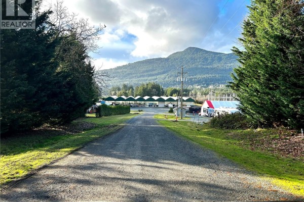 7030 Bell Mckinnon Rd, Duncan, BC, photo 3