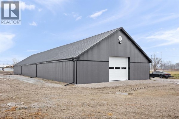Commercial for rent at 7030 Howard, Tecumseh, ON - MLS® 3dYAZj