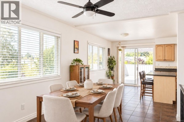 Patio - 7031 West Saanich Rd, Central Saanich, BC V8M1G8 Photo 4