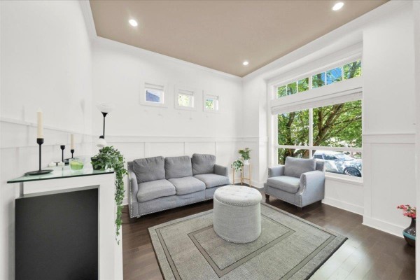 7032 195a Street, Surrey, BC V4N5Z2 Photo 5
