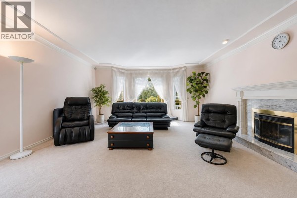 7038 Bridge Street, Richmond, BC V6Y2S7 Photo 4