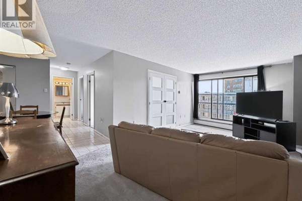 Kitchen - 704, 718 12 Avenue Sw, Calgary, AB T2R0H7 Photo 5
