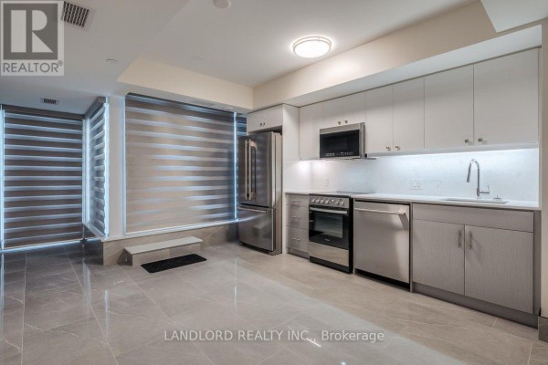 704 - 2 Manderley Drive, Toronto, ON, photo 3