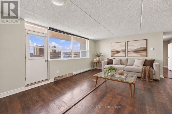 Kitchen - 704 - 207 Galloway Road, Toronto, ON M1E4X3 Photo 3
